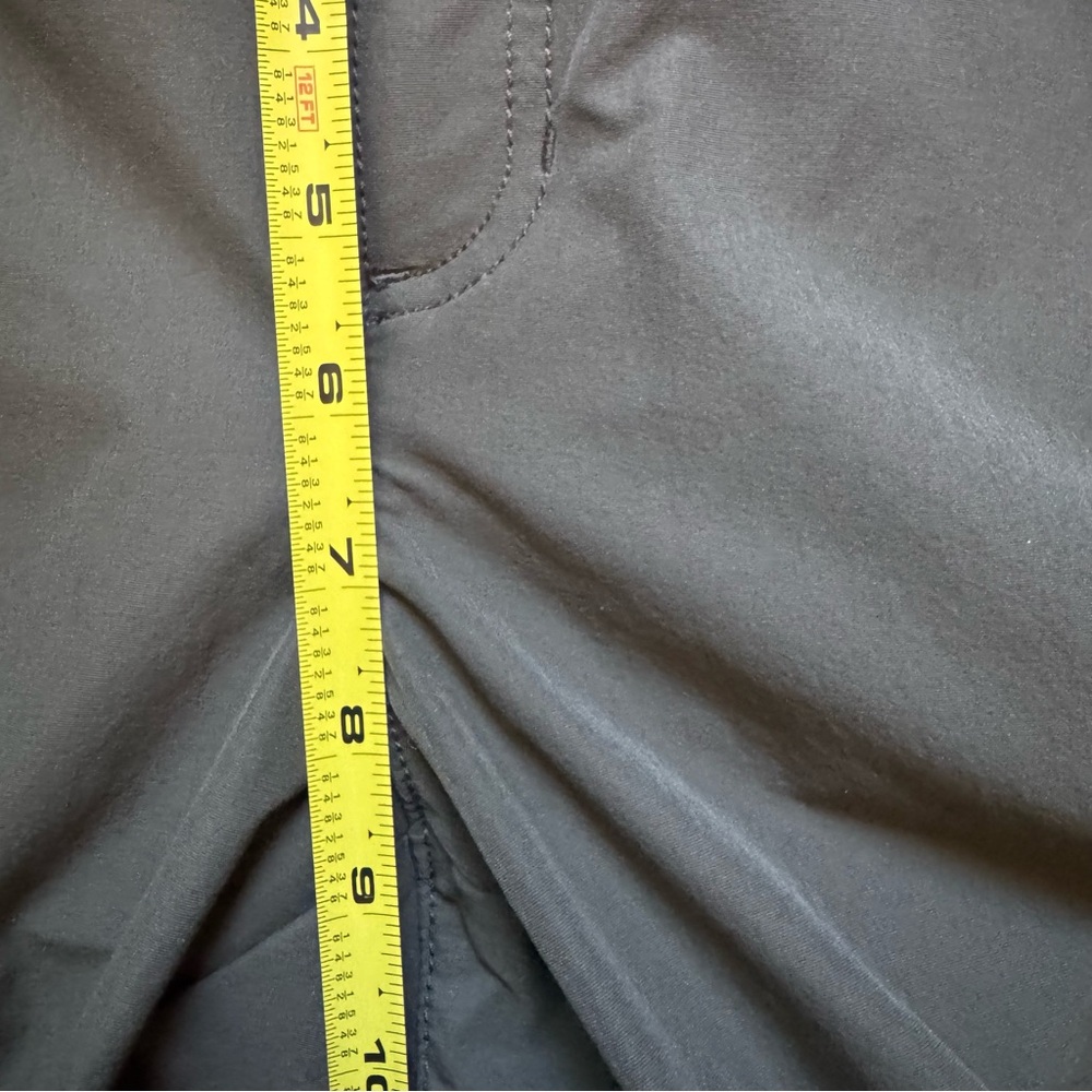 Kirkland Signature Women's Olive Ankle Pants - Picture 10 of 12